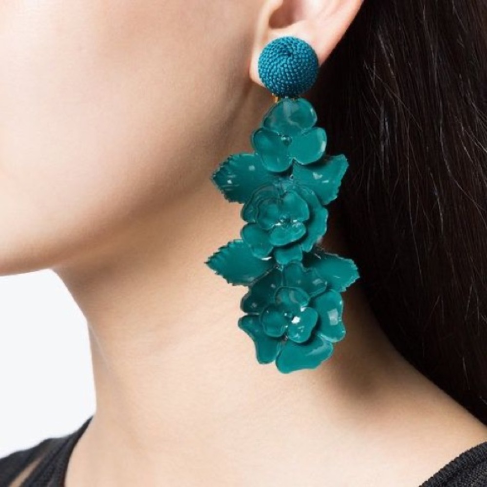 ⛔️Sold⛔️Oscar de la renta blue aqua floral statement earrings - Picture 8 of 8